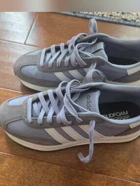 adidas Women's Light Gray and White Retro Sneakers